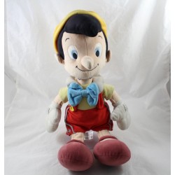 Peluche Pinocchio DISNEY STORE écusson petit garçon pantin de bois 44 cm