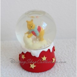 Snowglobe Winnie l'ourson DISNEY boule à neige étoile jaune  