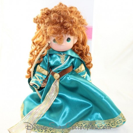 Muñeca princesa Mérida DISNEY Momentos preciosos Rebel Brave vestido de satén 33 cm