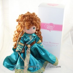 Puppe Prinzessin Merida DISNEY kostbare Momente Rebel Tapferes Satin Kleid 33 cm
