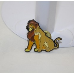 Pin's Simba DISNEY STORE El raro rey león adulto vintage 1995