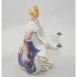 Figurine porcelaine Cendrillon DISNEY Bradford Editions Bell mariée édition limitée