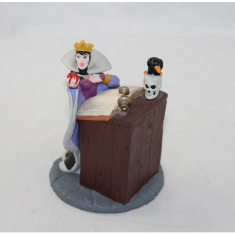 Figurilla Evil Queen DISNEY STORE Classics Blancanieves y los 7 enanos villana reina pvc 10 cm