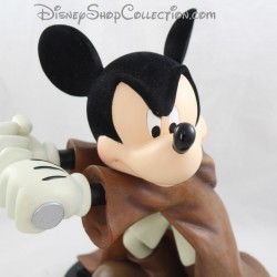 Mickey figure in Jedi THE ART DISNEY Brian Blackmore Star Wars