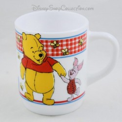 Mug Winnie and her friends DISNEY Arcopal Winnie the Pooh and Piglet