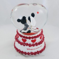 Snow globe Mickey and Minnie DISNEYLAND PARIS Love wedding
