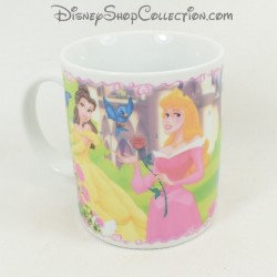 Mug Princesses DISNEY Stor Aurore Cendrillon Belle et Blanche Neige tasse céramique