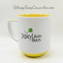 Mug Pluto DISNEYLAND PARIS letter P white yellow ceramic cup Disney 11 cm