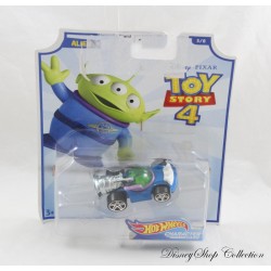 Car Hot Wheels Alien DISNEY PIXAR Toy Story 4 character cars 38 NEW