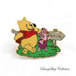 Pin's Winnie the Pooh DISNEYLAND RESORT PARIS Winnie and Piglet go to school school
