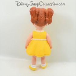 Figura articulada Gabby Gabby DISNEY Mattel Toy Story 4 muñeca vestido amarillo 25 cm