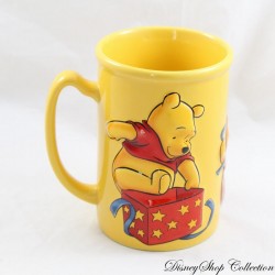 Mug en relief Winnie l'ourson DISNEY STORE tasse jaune cadeaux Noël en céramique 3D