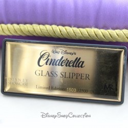 Glass shoe MASTER REPLICAS Walt Disney Showcase Cinderella Collection