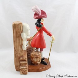Figure Captain Hook DISNEY Showcase Collection Peter Pan Captain Hook by Royal Doulton