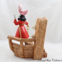 Figure Captain Hook DISNEY Showcase Collection Peter Pan Captain Hook by Royal Doulton