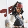 Statuette WDCC Jack Sparrow DISNEY Pirates des Caraïbes Swashbuckling Scoundrel 31 cm (R13)