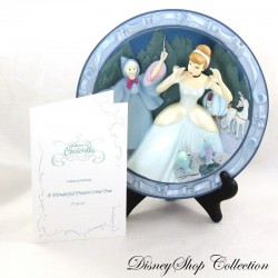 Cinderella 3D relief plate WALT DISNEY CLASSIC Collection A Wonderful Dream come true WDCC (R14)