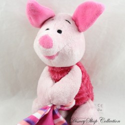 Peluche cochon Porcinet DISNEY PTS SRL Winnie l'ourson mouchoir rose rayé noeud 23 cm