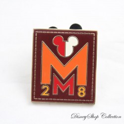 Pin rectangular de Mickey Mouse DISNEY STORE Memories Julio 2018 Pin Comercial 3 cm (R16)