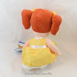 Poupée peluche Gabby Gabby DISNEY STORE Toy Story 4 poupée robe jaune 34 cm