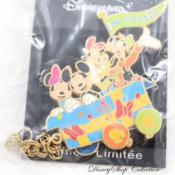 Mickey & Friends Pin DISNEYLAND RESORT PARIS Collector's Train Series 12th September 2004 Limited Edition