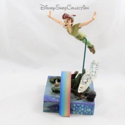 Peter Pan Figurine DISNEY TRADITIONS Soars to the stars