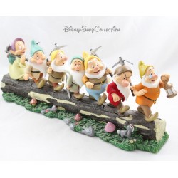 DISNEYLAND PARIS Snow White and the 7 Dwarfs Miniature Figure