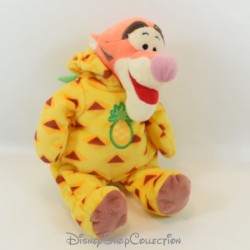 DISNEY Peluche Nicotoy Tigger Disfrazado de Piña Amigo de Winnie the Pooh 22 cm