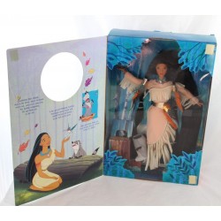 Muñeca Pocahontas DISNEY MATTEL pluma en la edición especial de viento